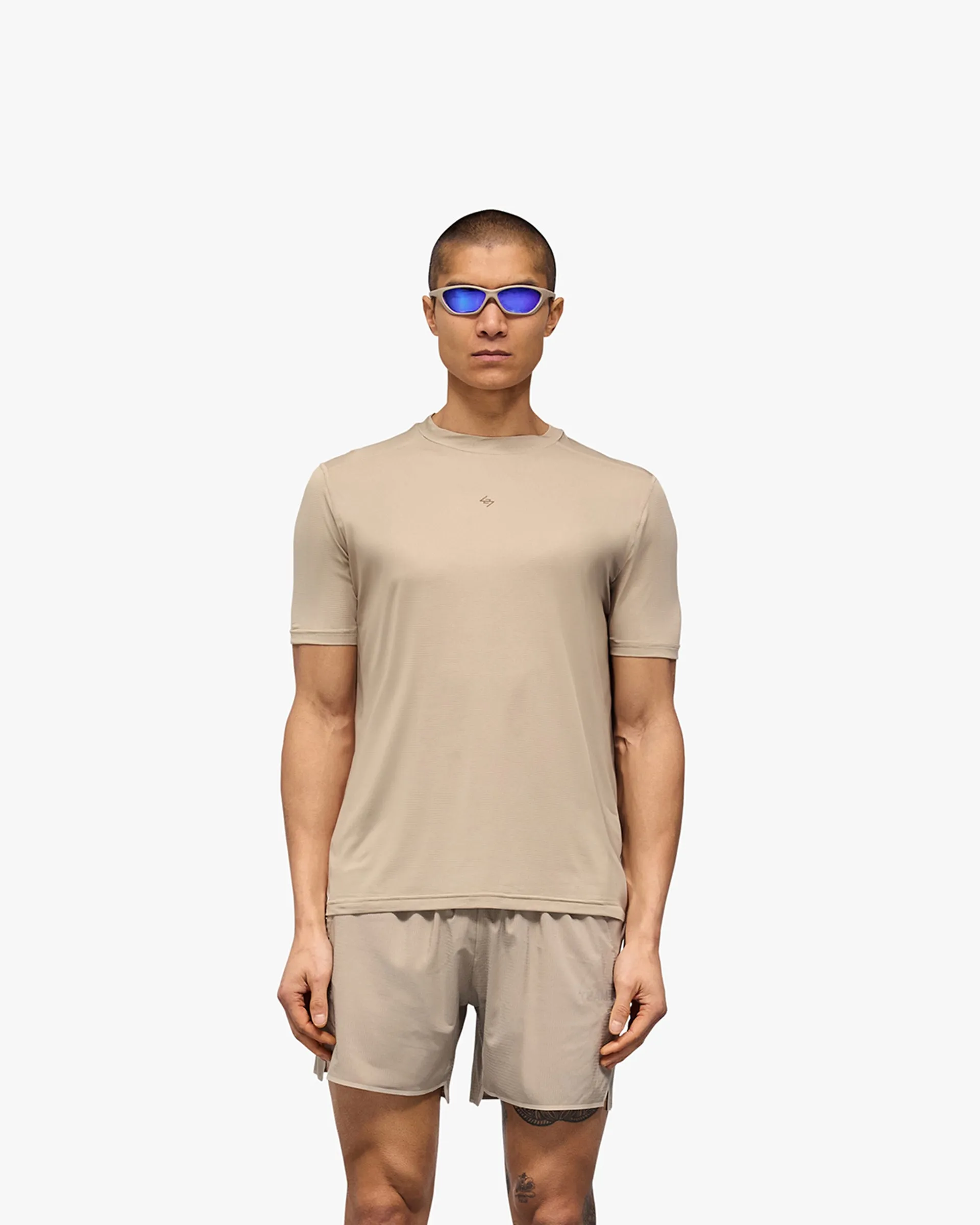 Basic Wardrobe Piece Textured Surface 247 Contour Run T-Shirt - Pebble
