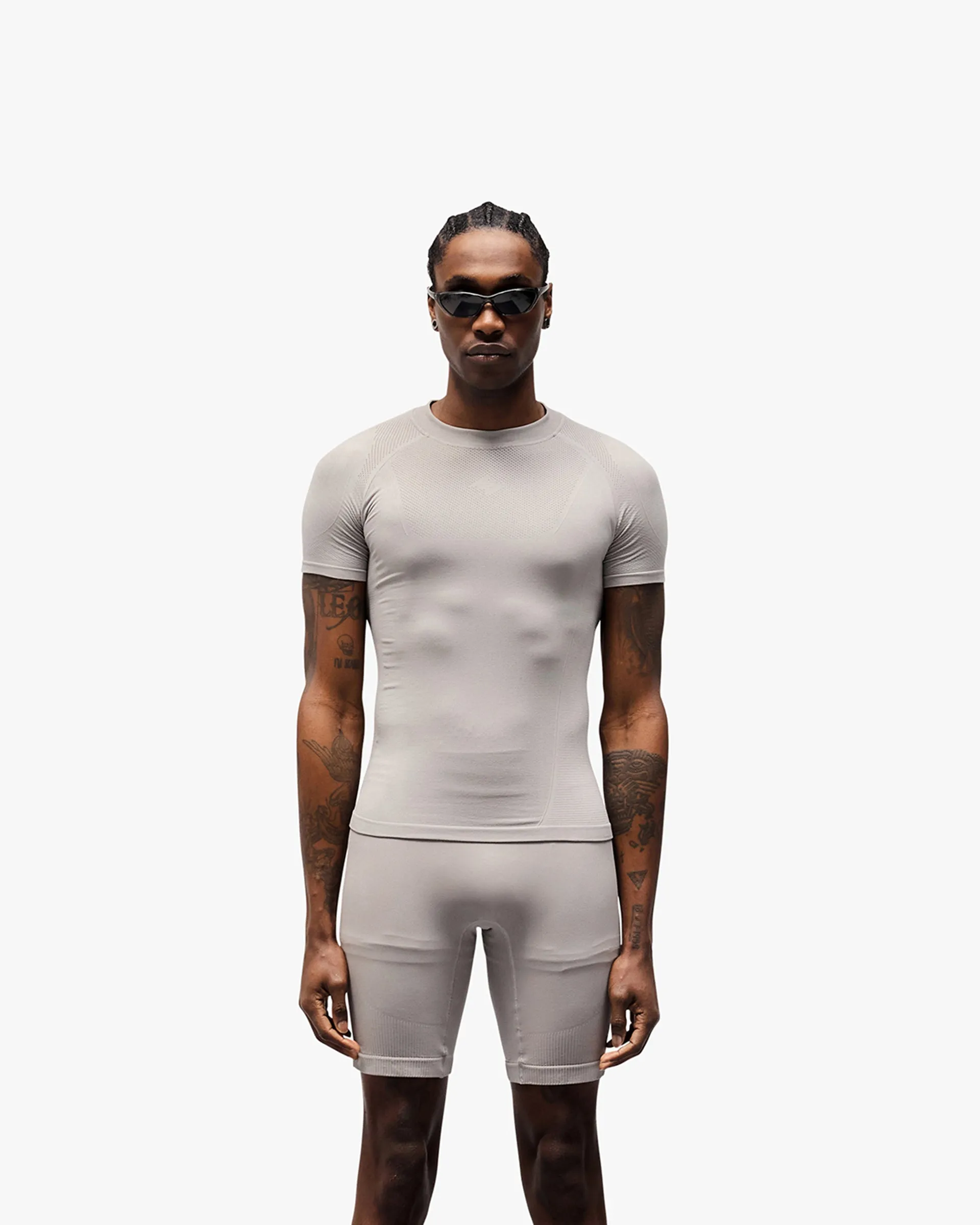 247 DNA Seamless T-Shirt - Titanium Stylish and Comfortable