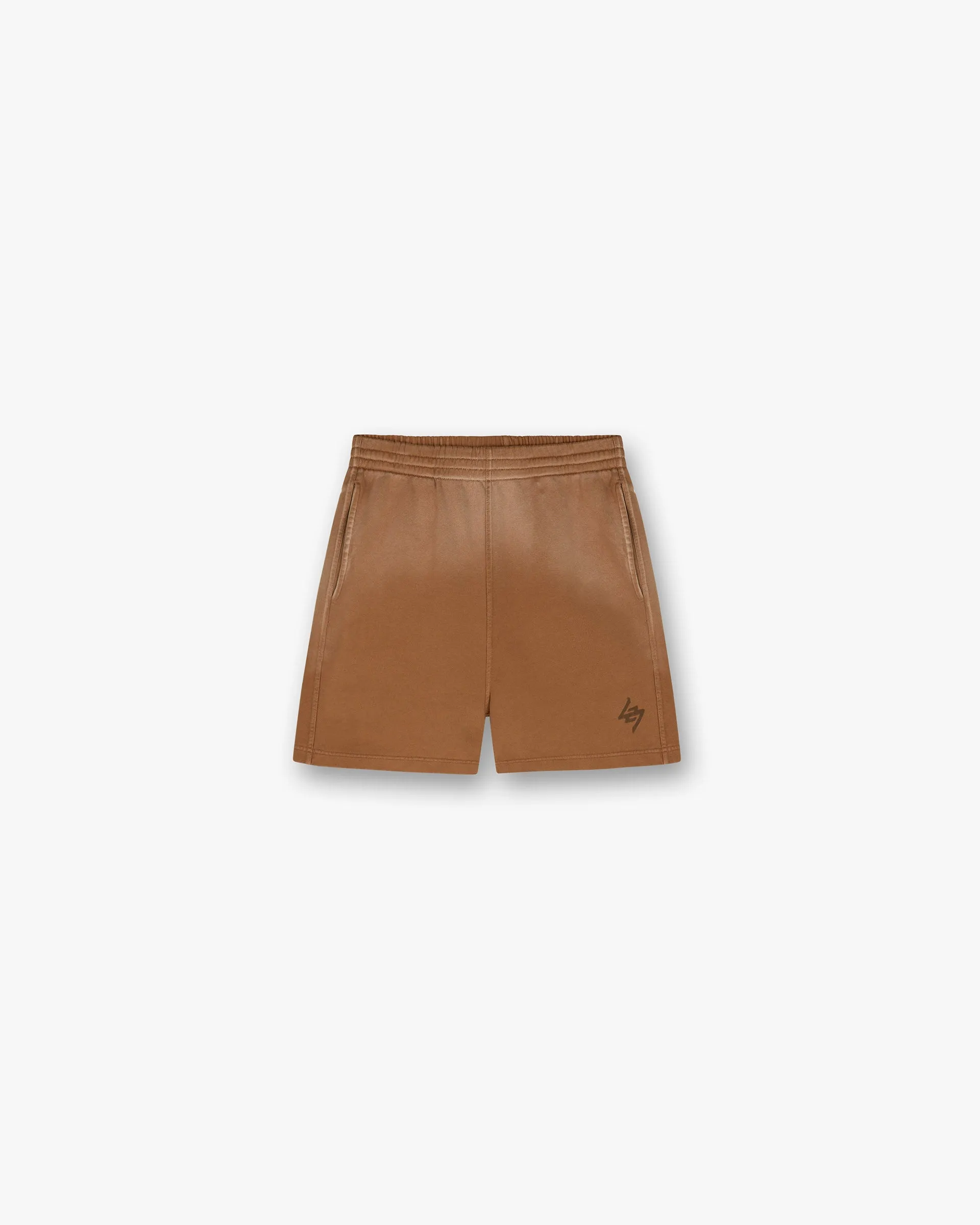 247 Motion Shorts - Rust DoubleLayeredKnees rooftop party look