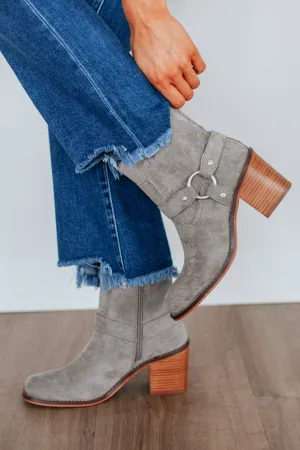 Indoor Staying In My Lane Boots - Charcoal