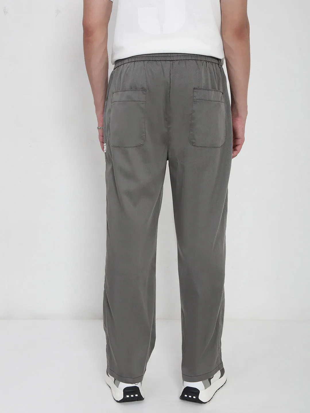Travel Essential Comfortable Layering Men's Cotton Grey Relaxed Fit Trousers