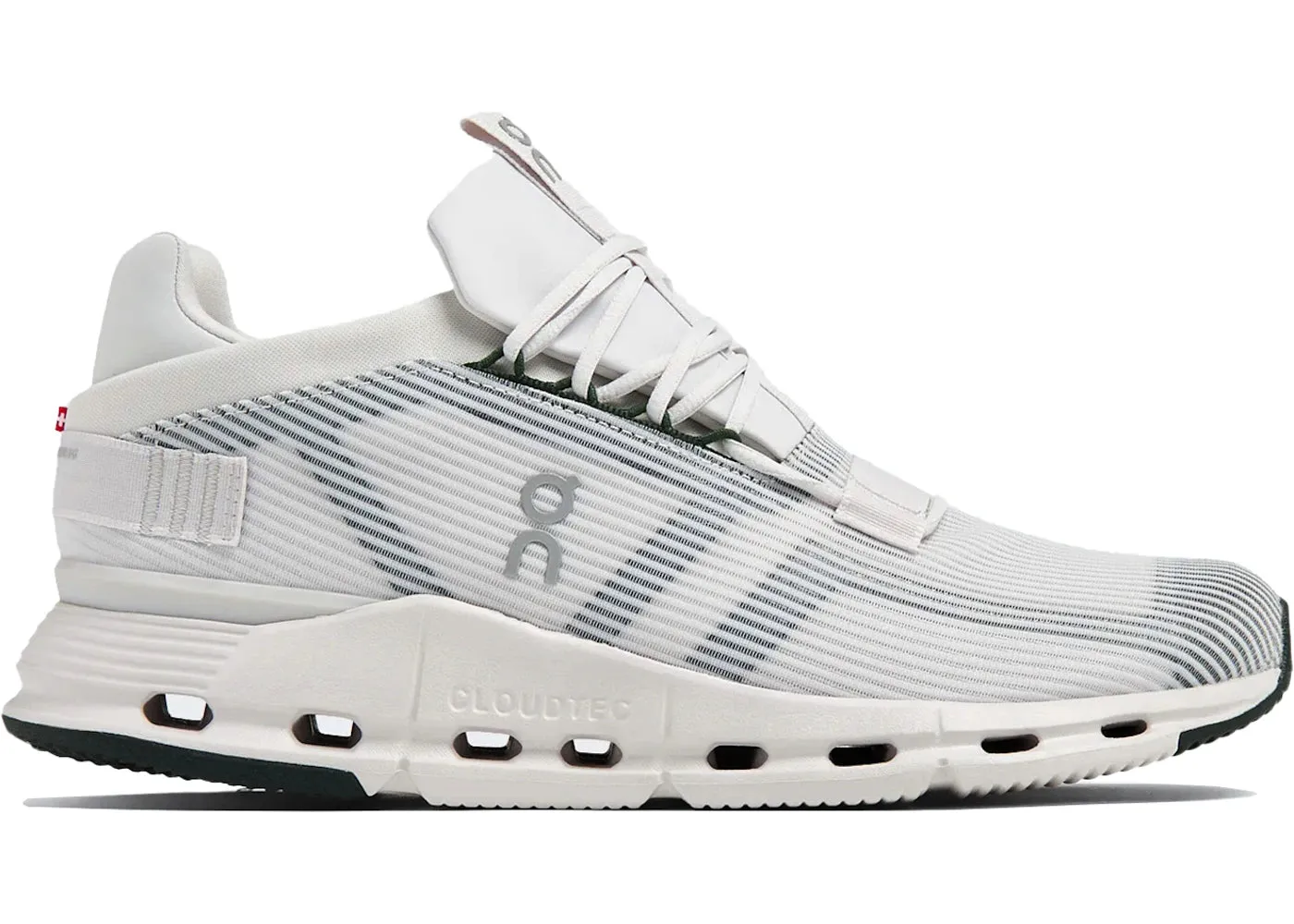 On Running Cloudnova Void Frost Jungle Thermobonded Seams Mountain Run