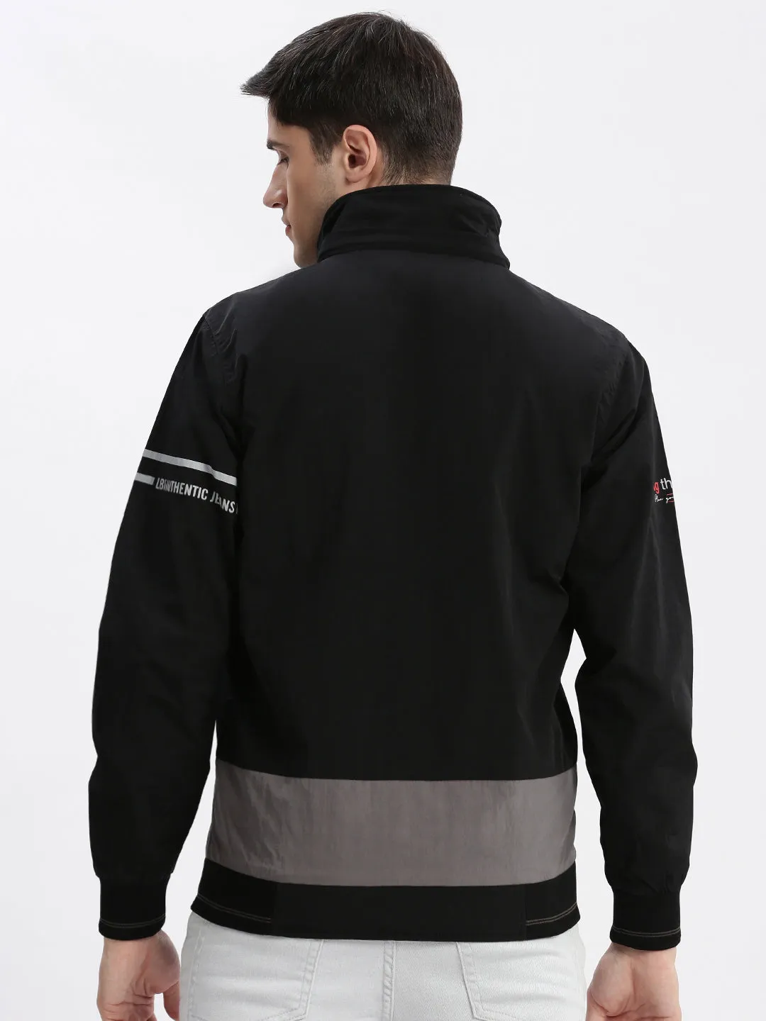 Wrinkle Free Texture TemperatureRegulating Men's Colourblocked Mock Collar Black Bomber Jacket Comes with Detachable Hoodie