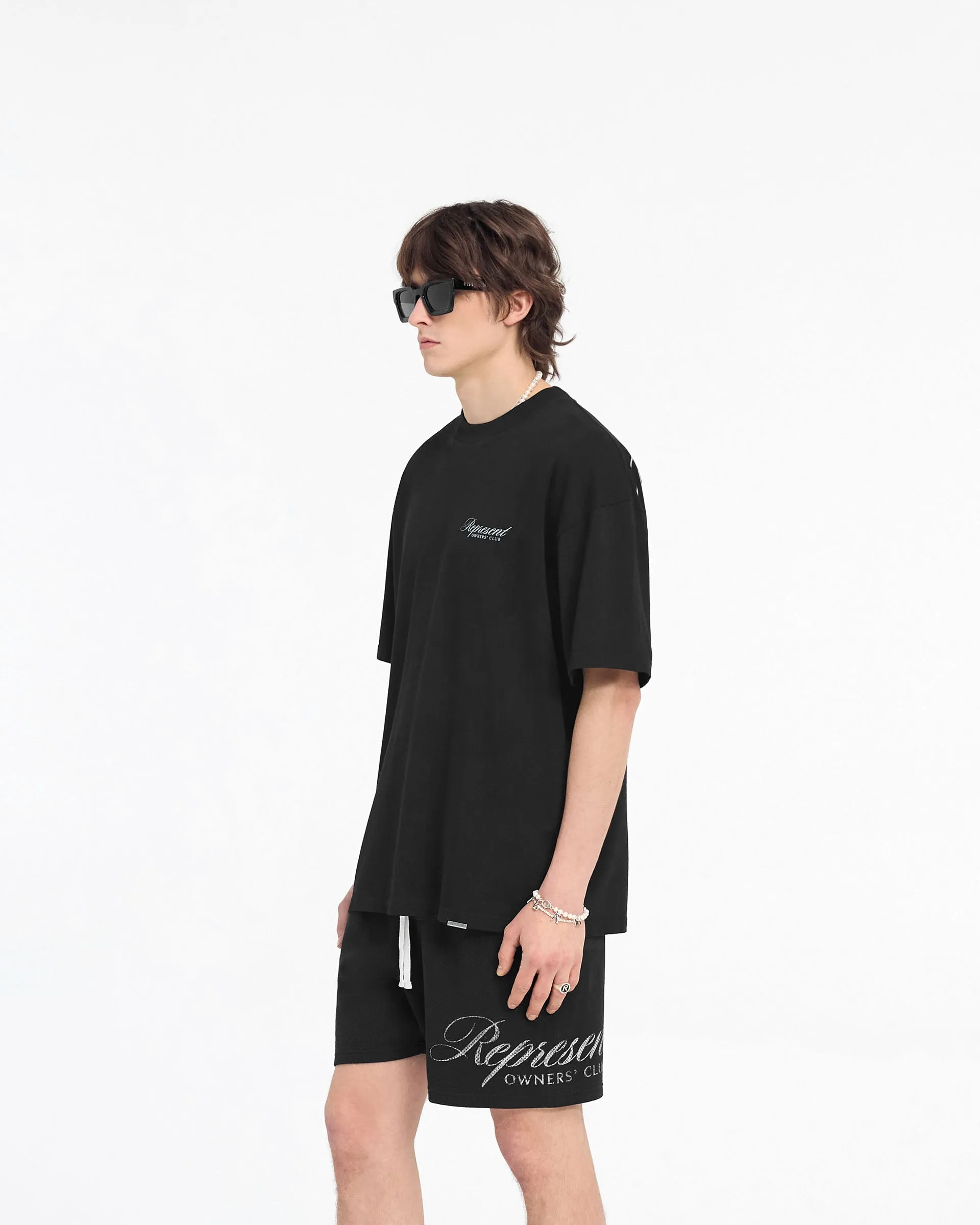 Represent Owners Club Script T-Shirt - Black EcoFriendlyMaterial Soft Fabric