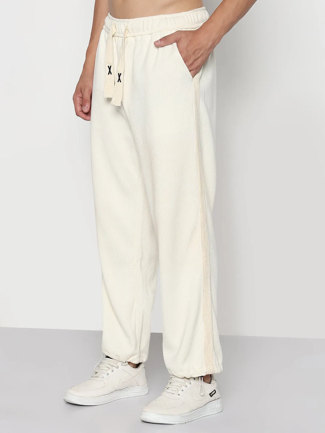 Anti Pilling Textile Men's Cream Corduroy Relaxed Fit Trouser