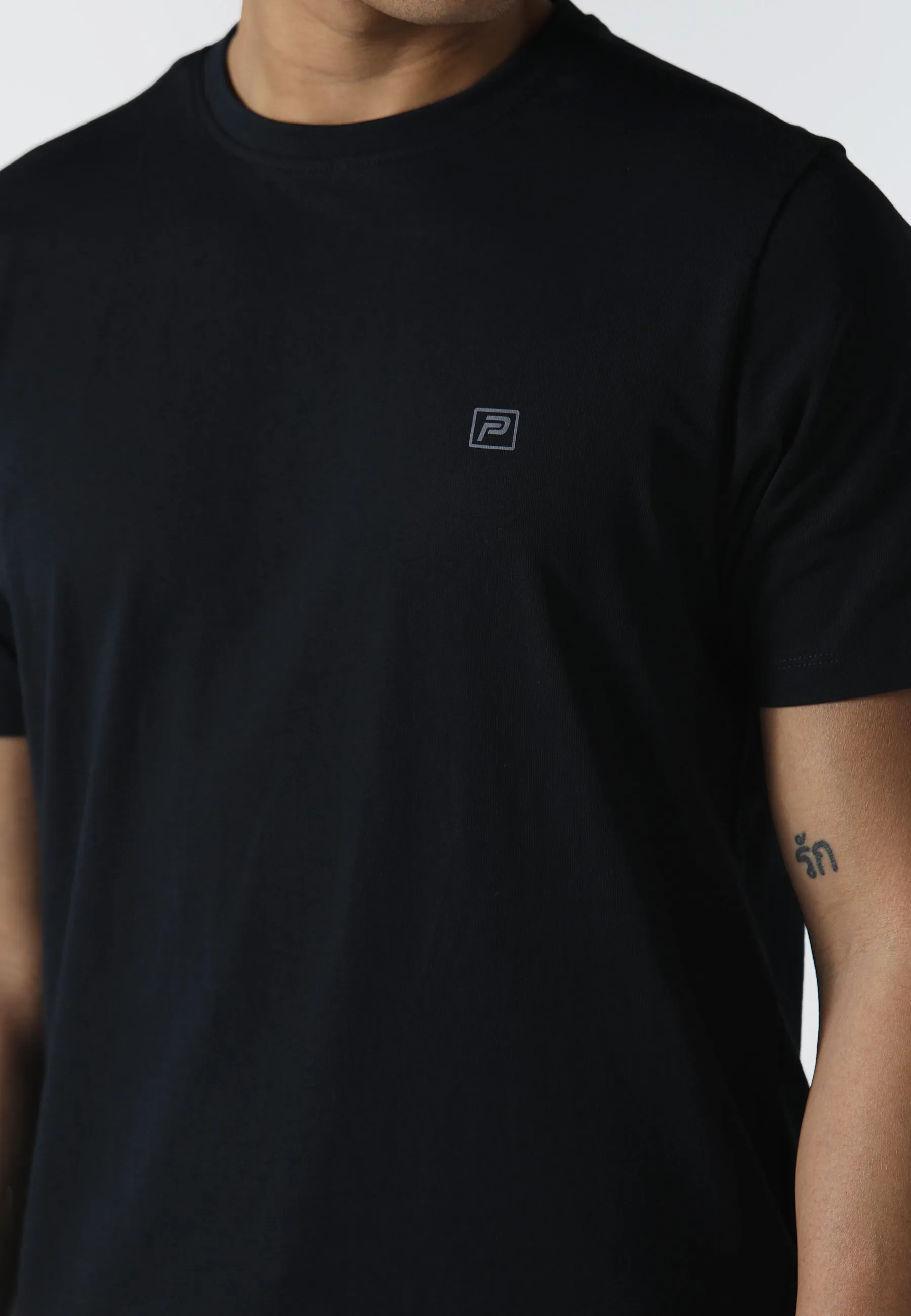 Feyi Navy T-Shirt Bold Statement Thermoregulating Fabric