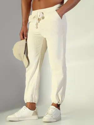 Men's Cream Solid Straight Fit Trousers Stretch Motion