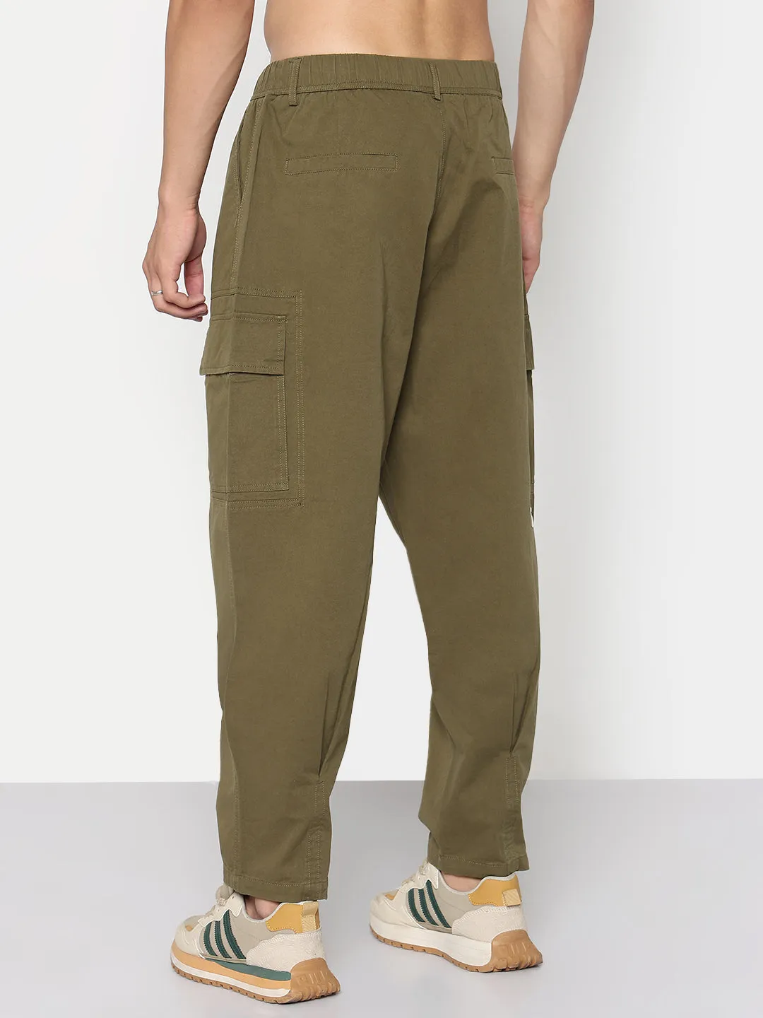 Men's Olive Relaxed Fit Cargos Commuter Ready Ultra Stretch