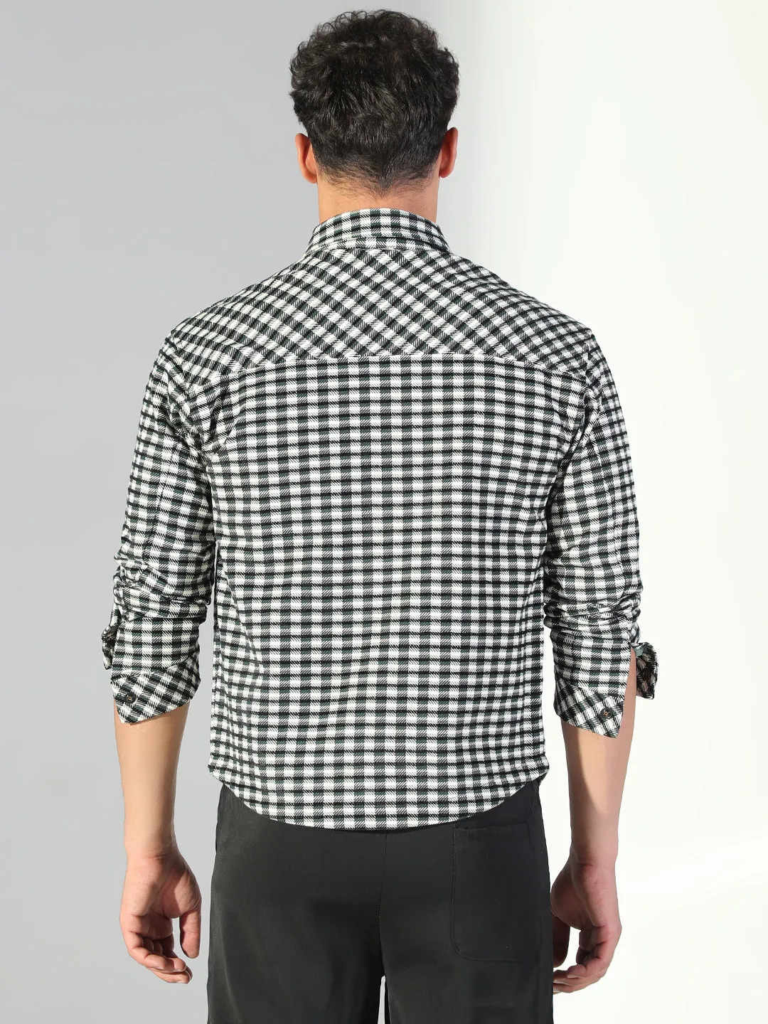 Outdoor Smart Bright and Bold Men's Checked Black Shacket with Single Pocket