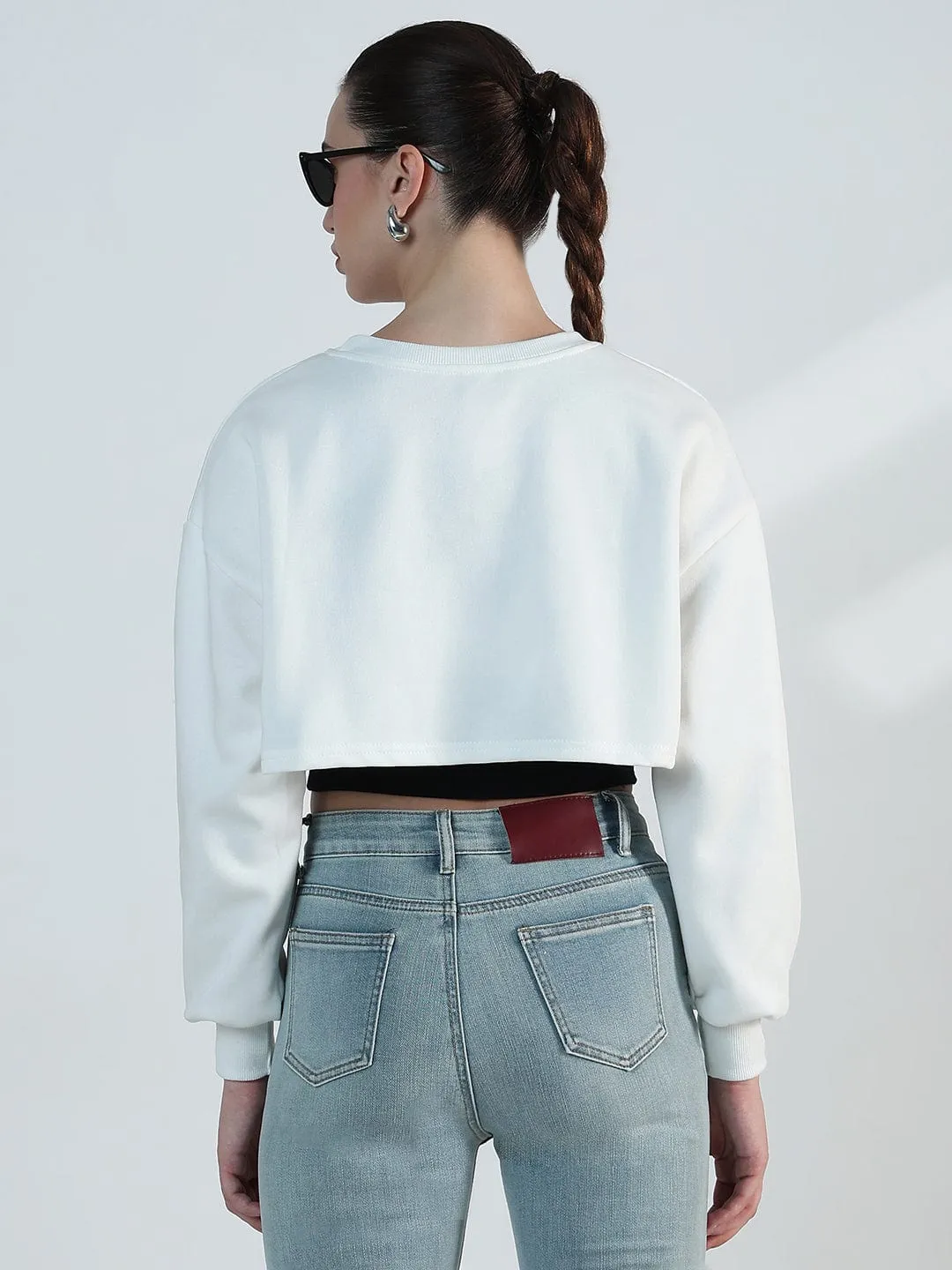 Women's Graphic White Patch Crop Sweatshirt product dancing suitability