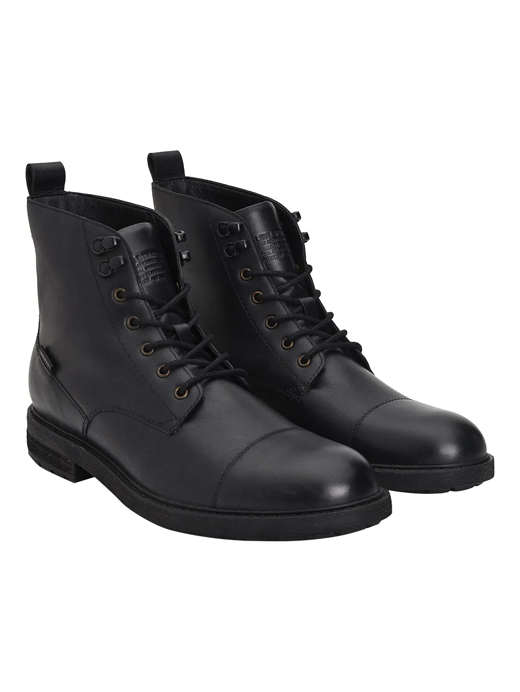 Men's Black Solid Boots Energy Return System