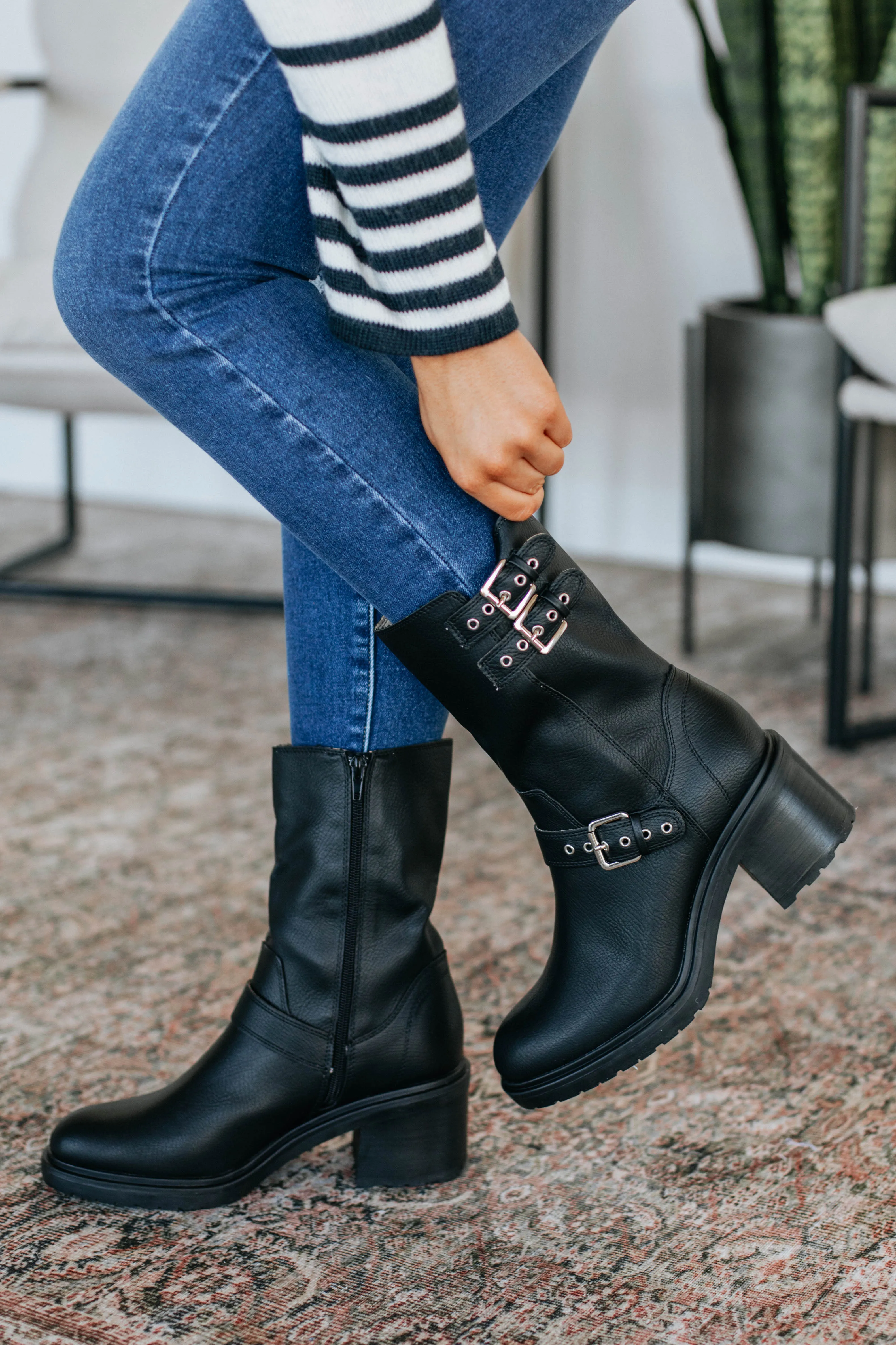 Cool On Command Boots - Black Slip Resistant All Weather