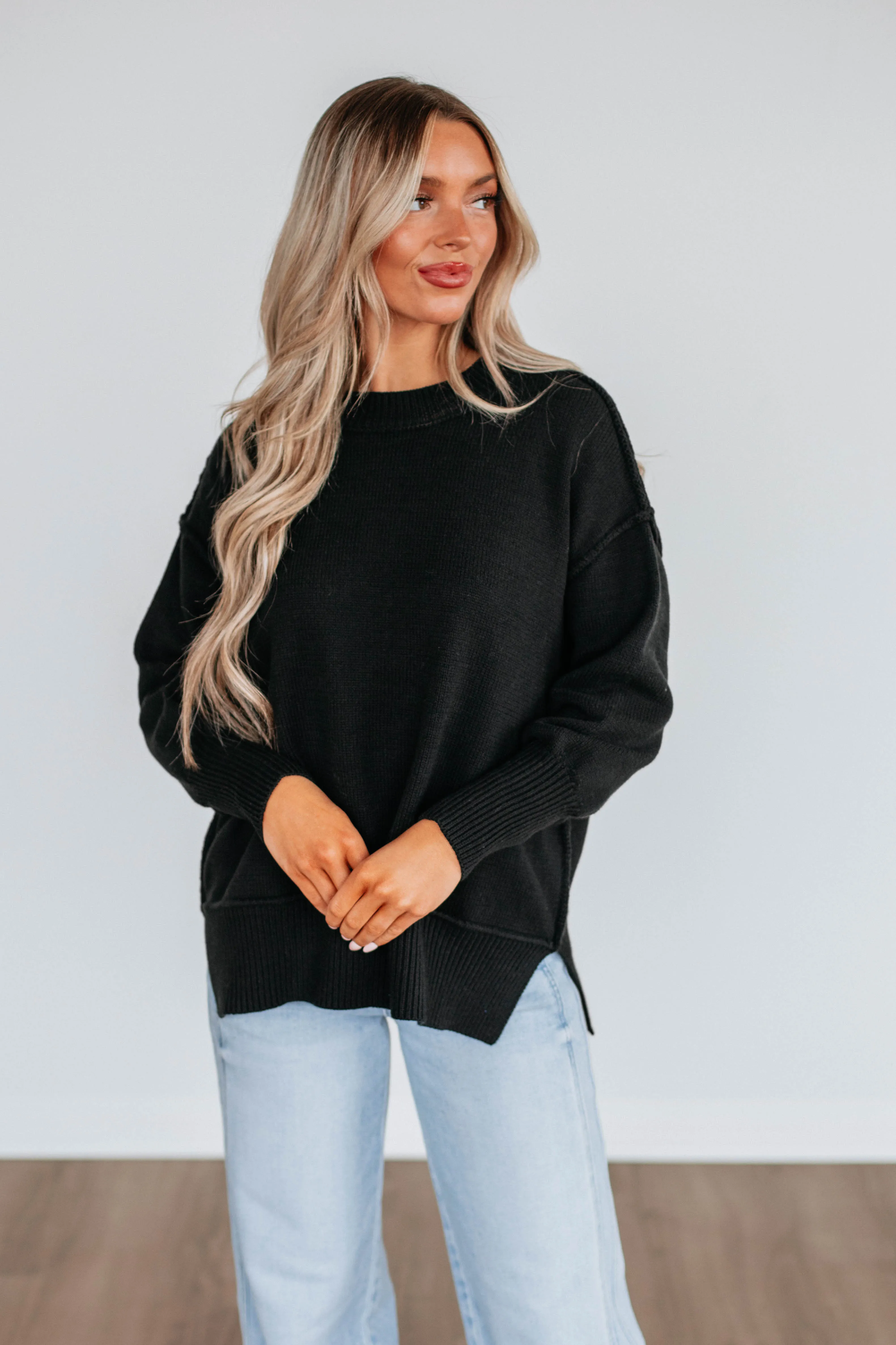 Turtle Neck Variant Odelia Oversized Sweater - Black