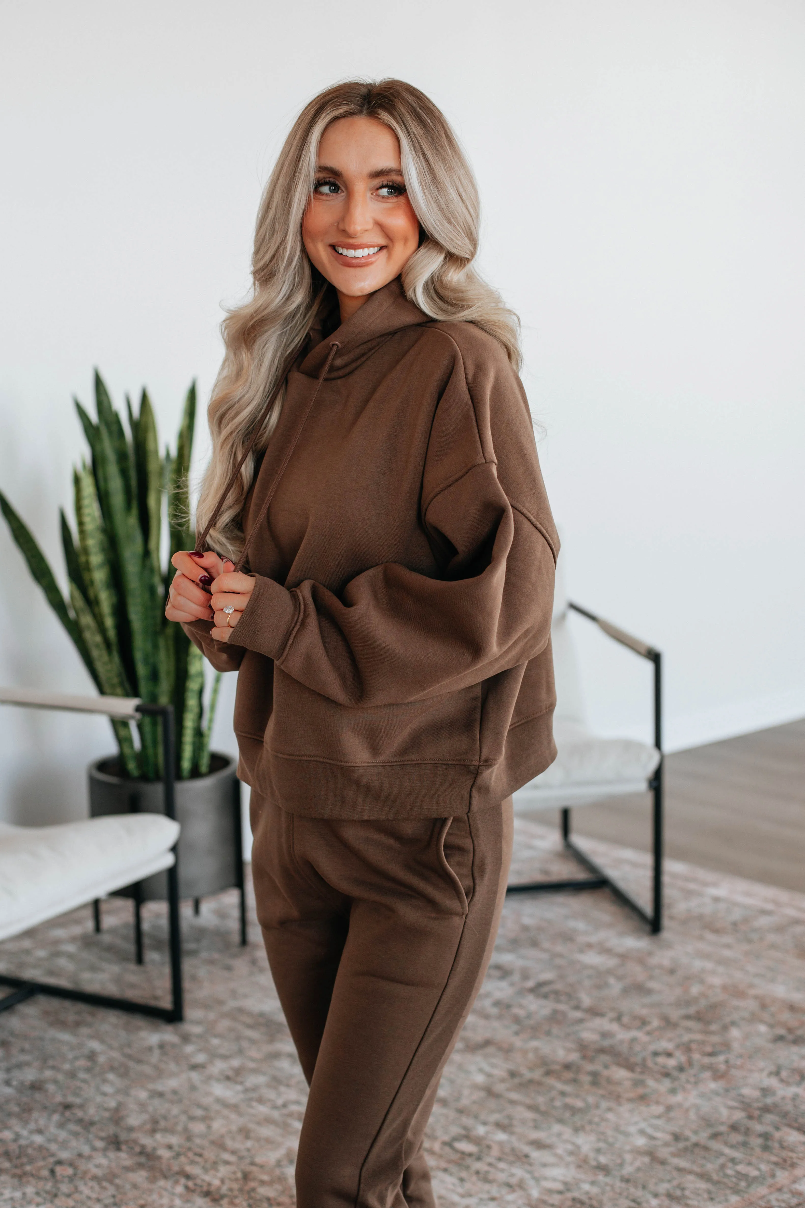 Reyes Lounge Hoodie - Chocolate Smart Fashion product mountain style allure