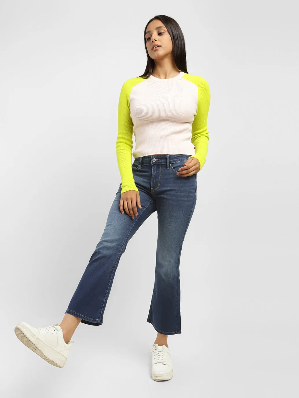 All Fit Use Trend Setter Chill Outfit Student Outfit Women's 715 Blue Flared Fit Mid Rise Jeans