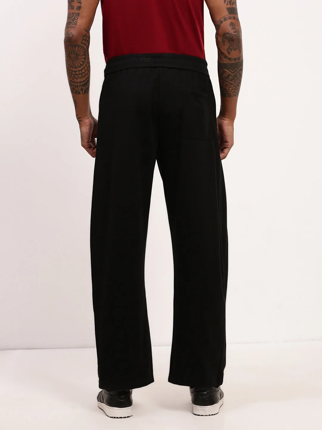 Men's Black Solid Straight Fit Trousers Active Fit