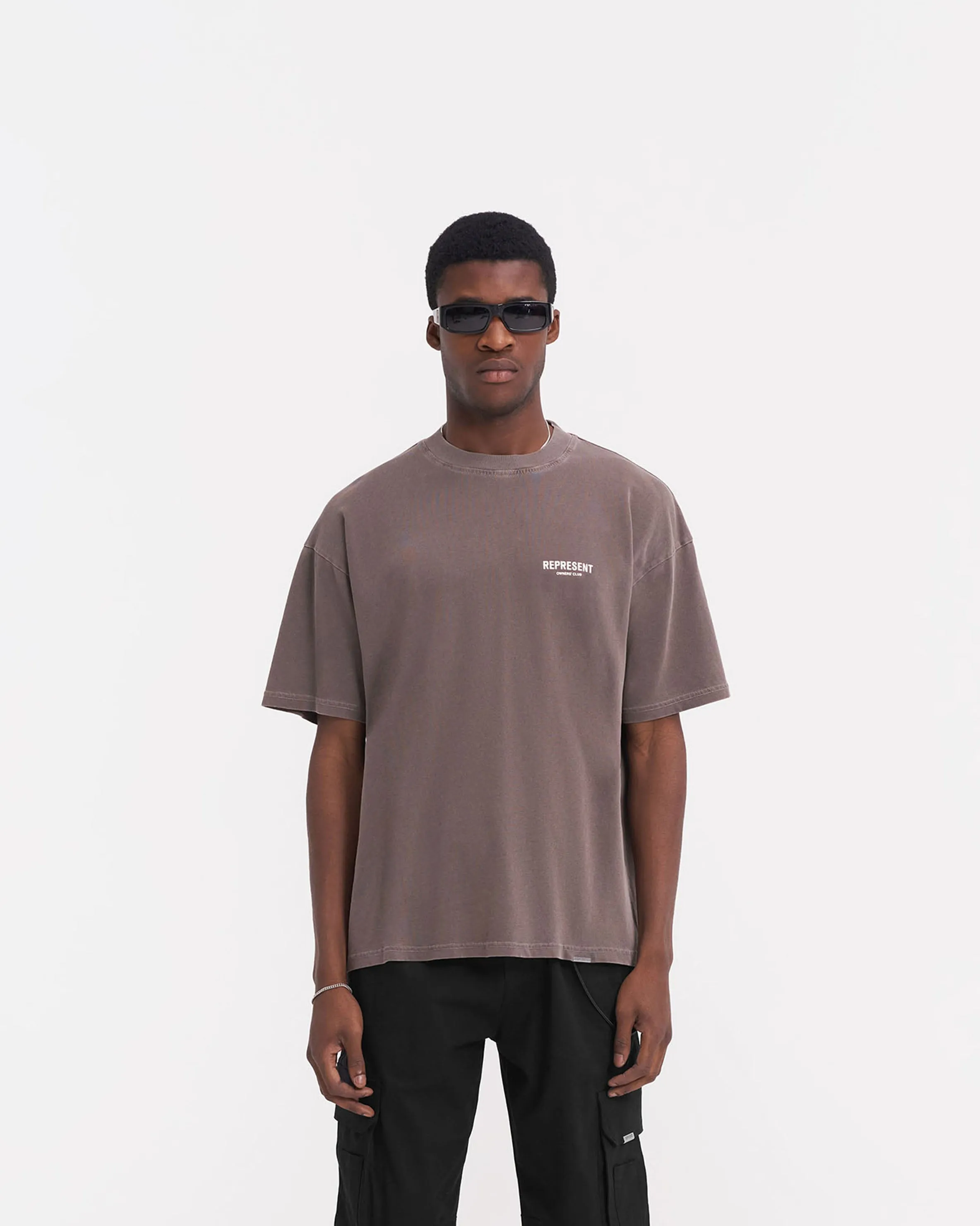 Everyday Comfort FlexibleCollarOptions Represent Owners Club T-Shirt - Fog