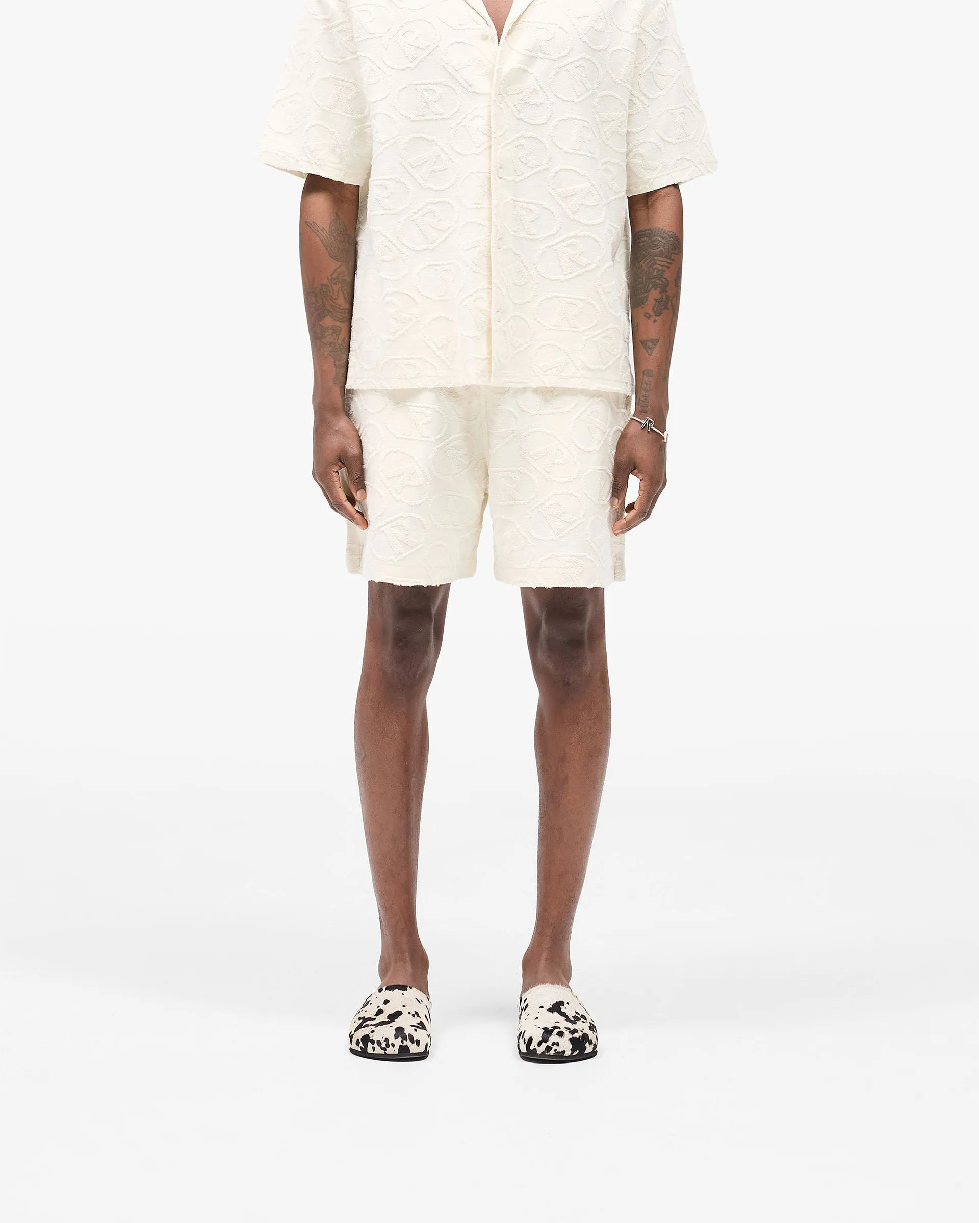 Outdoor Vibe Chafe Resistant Edges All Over Print Towel Short - Aged White