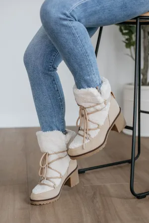 Shock Absorption Technology Autumn Tone Embracing The Chill Boots - Taupe