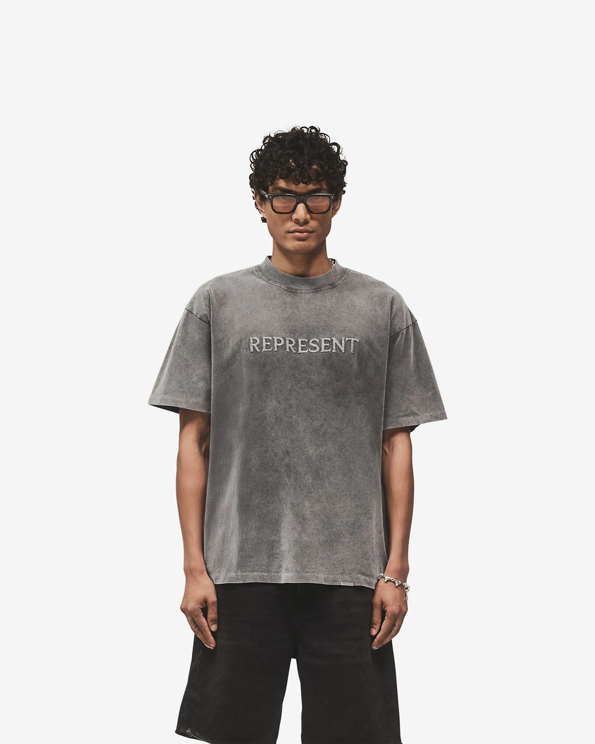 Soft Texture Sustainable Embroidered Serif Logo T-Shirt - Vintage Grey