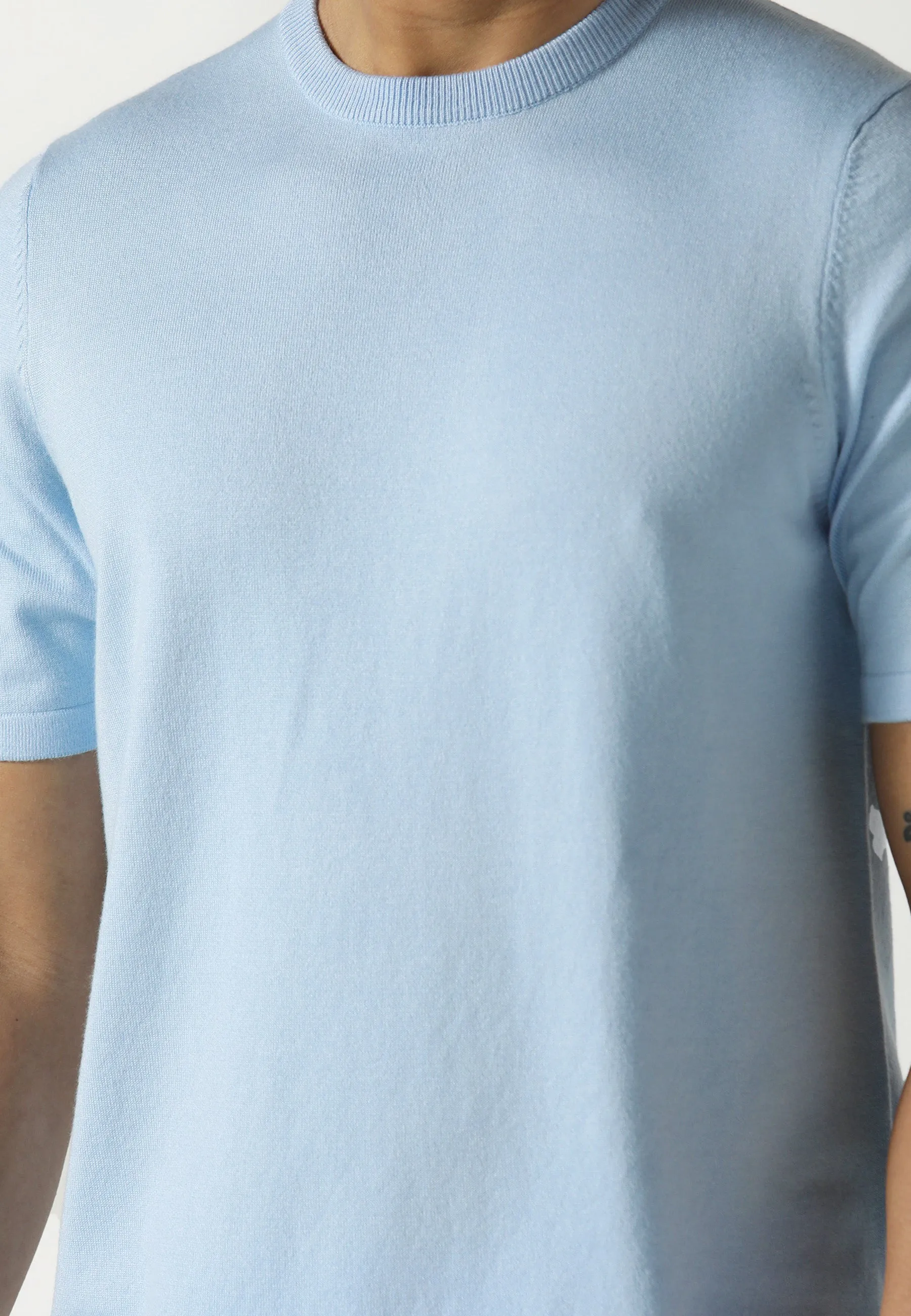 Lightweight Weave Filler Oceanic Blue Knitted T-Shirt