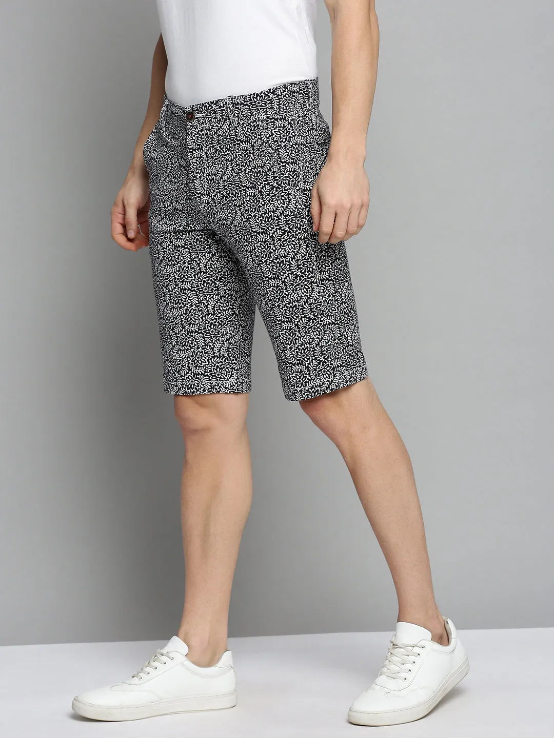 Men's Black Floral Printed Cotton Knee Length Shorts Chill Ready