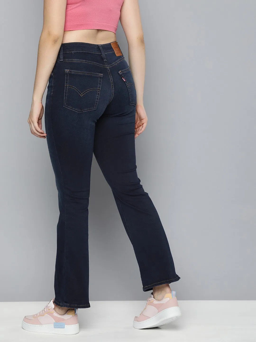 Women's 725 Blue Flared Fit High Rise Jeans Chill Outfit Relaxed Style Earthy Relaxed Look