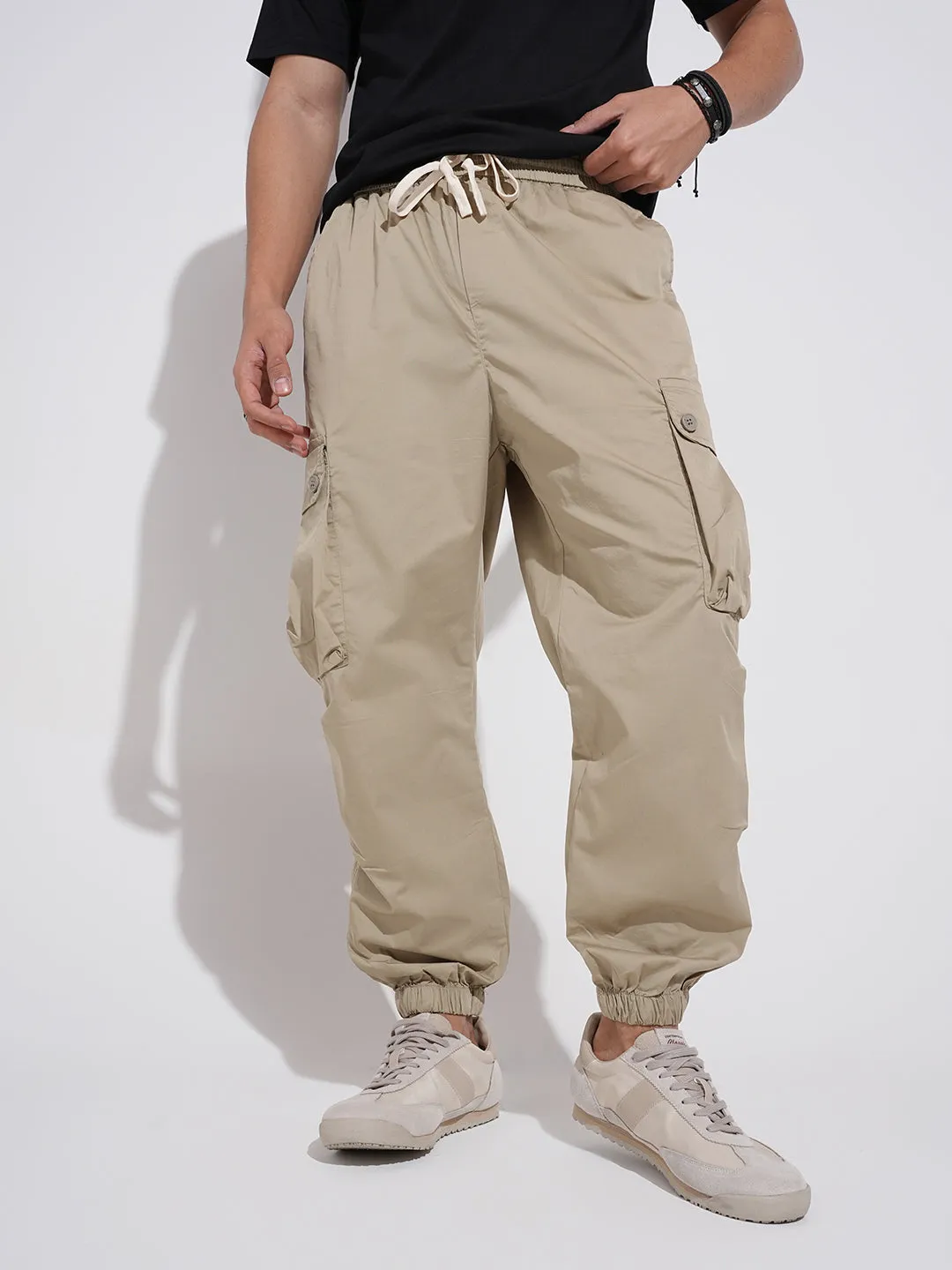 Body Contour Men's Beige Regular Fit Joggers
