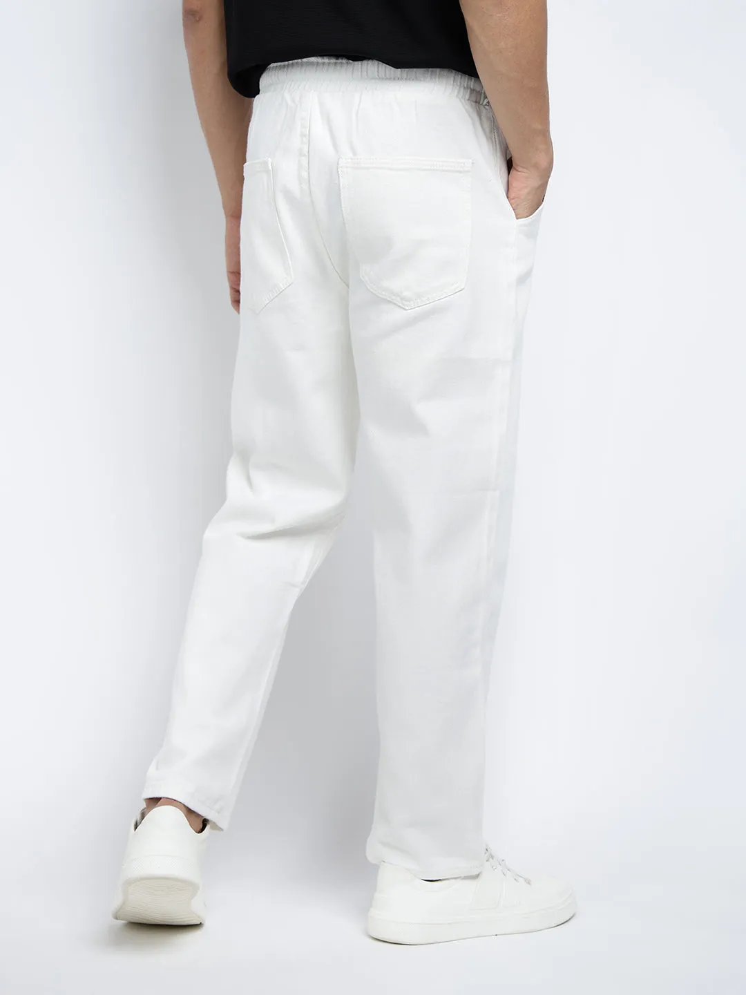 AbrasionResistantFabric Casual Vibe Men's White Relaxed Fit Trousers