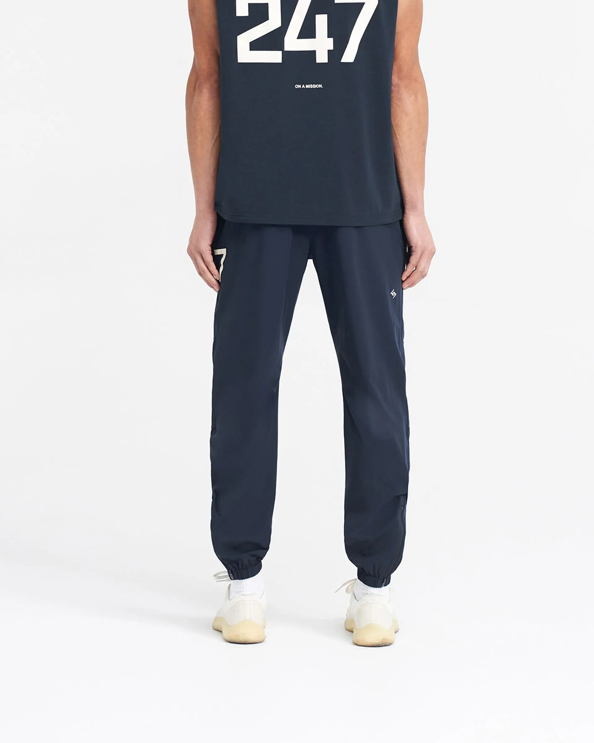 247 Training Pant - Navy Simple Silhouette