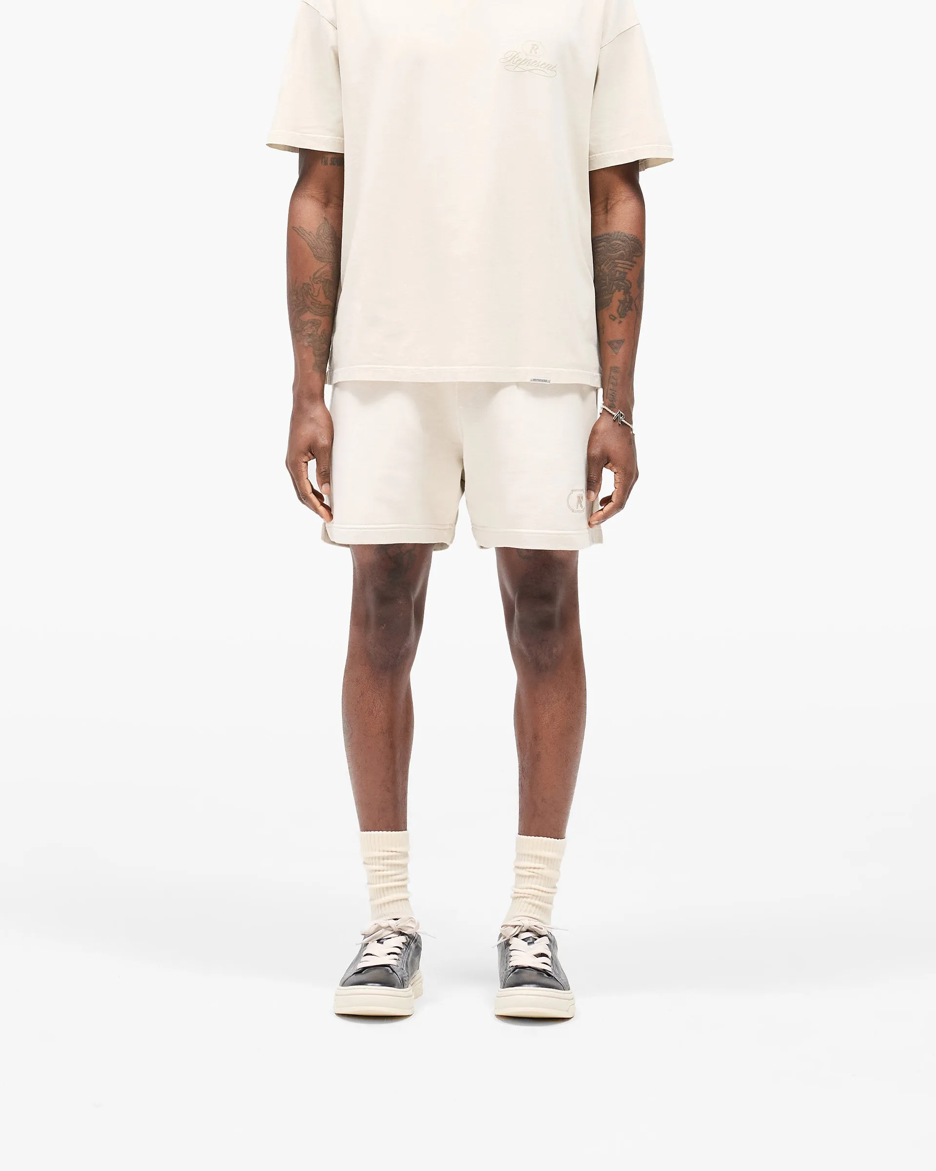 Grand Vintage Short - Champagne Compact Storage Pocket Quick Release Fasteners