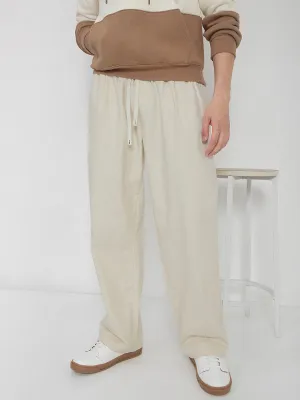Men's Cotton Cream Relaxed Fit Trousers Unrestricted Movement Eco Friendly Dyeing