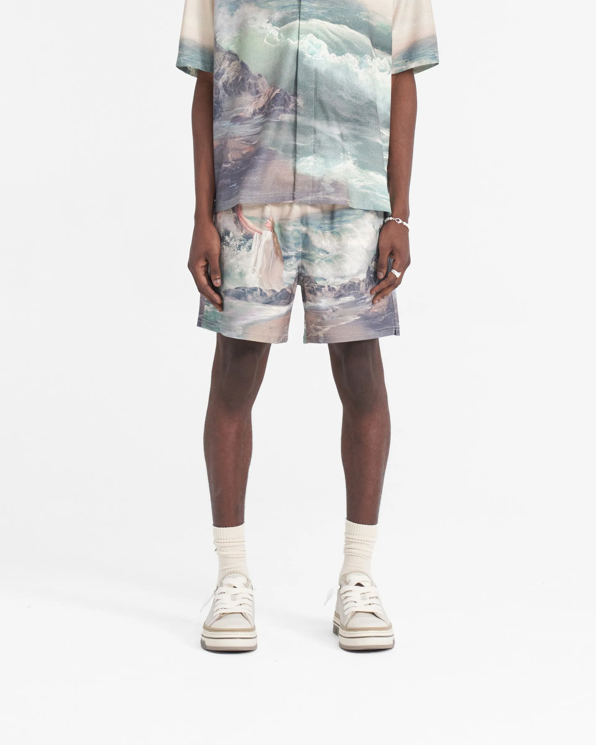 No Slip Gripper Higher Truth Short - Easel