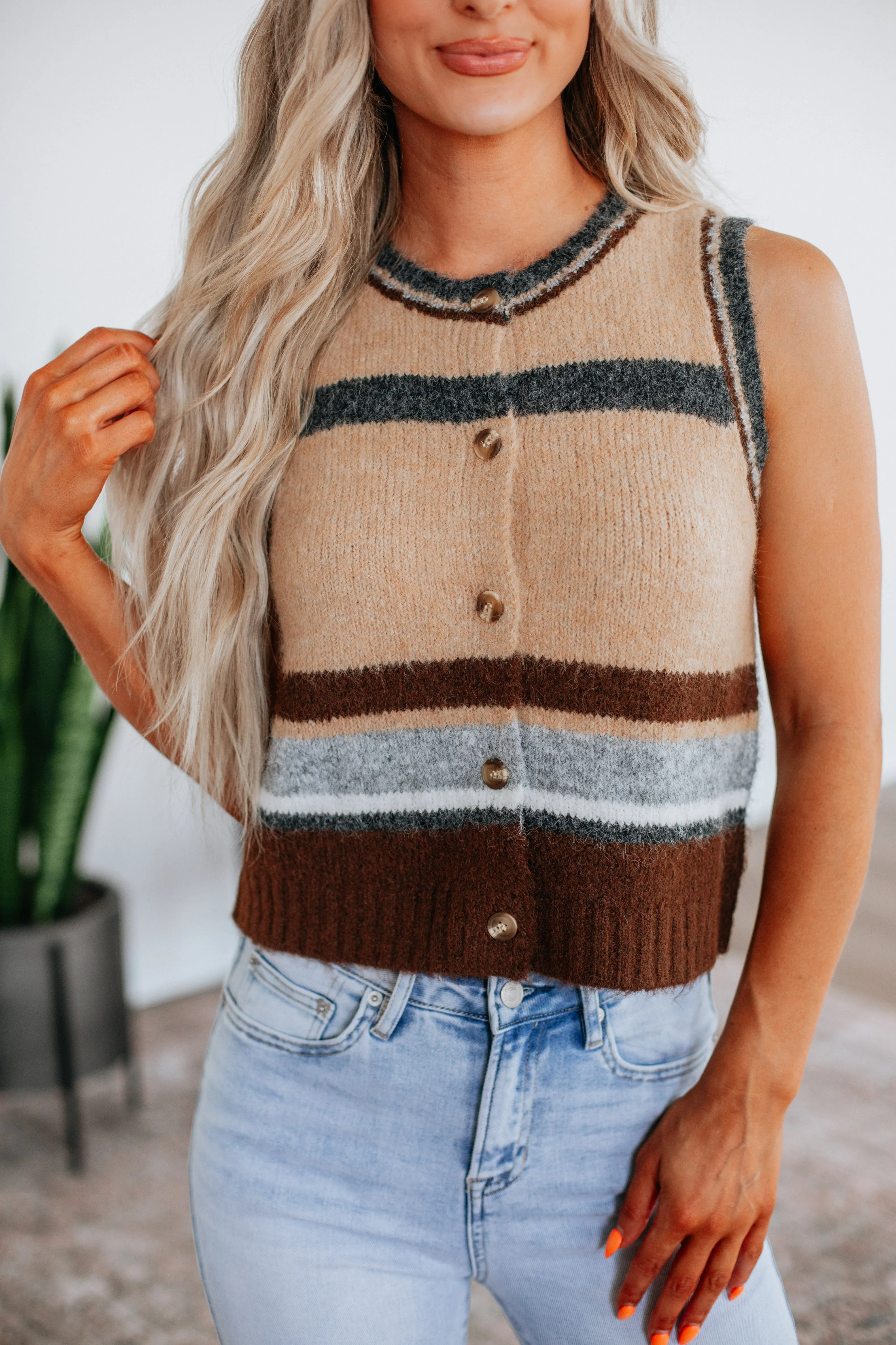 Flexible Layer Multi Layer Weaving Raedyn Sweater Vest