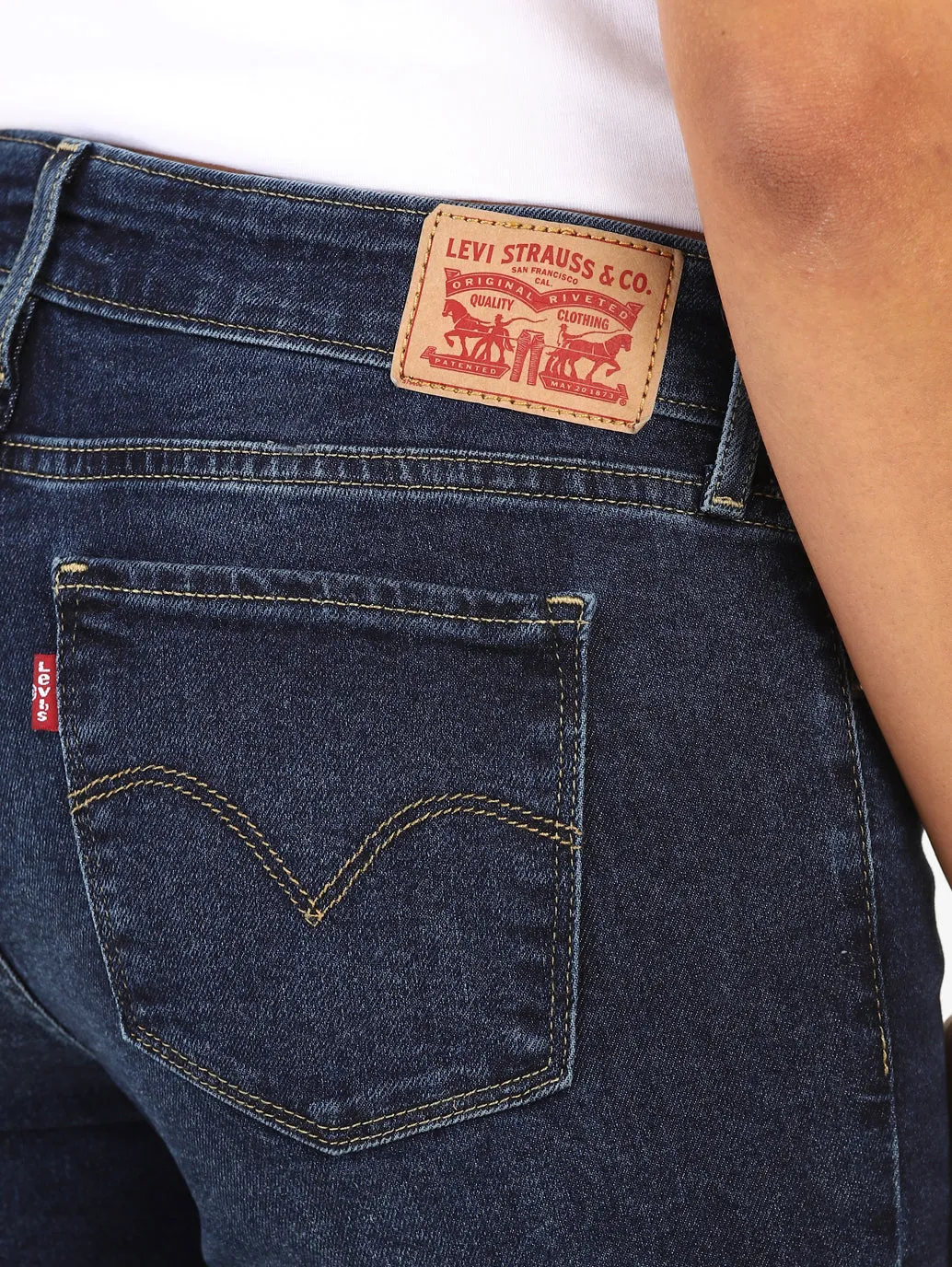 Couple Look Modern Lightweight Denim Blend Women's 710 Blue Skinny Fit Mid Rise Jeans