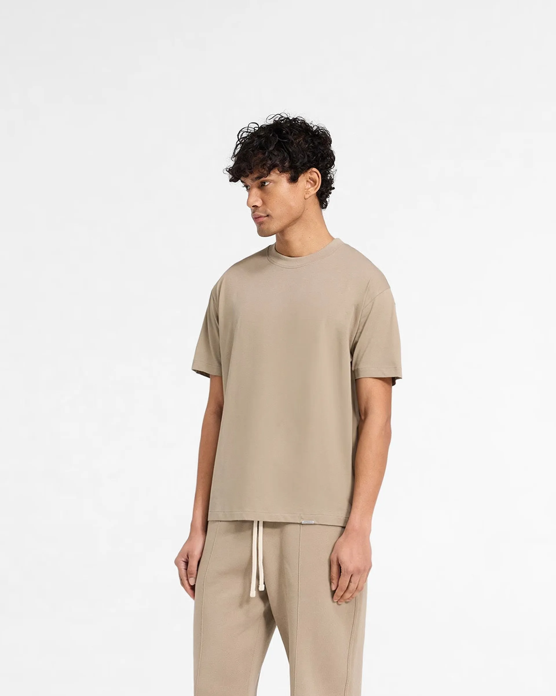 Initial T-Shirt - Dune Cool and Relaxed cotton material
