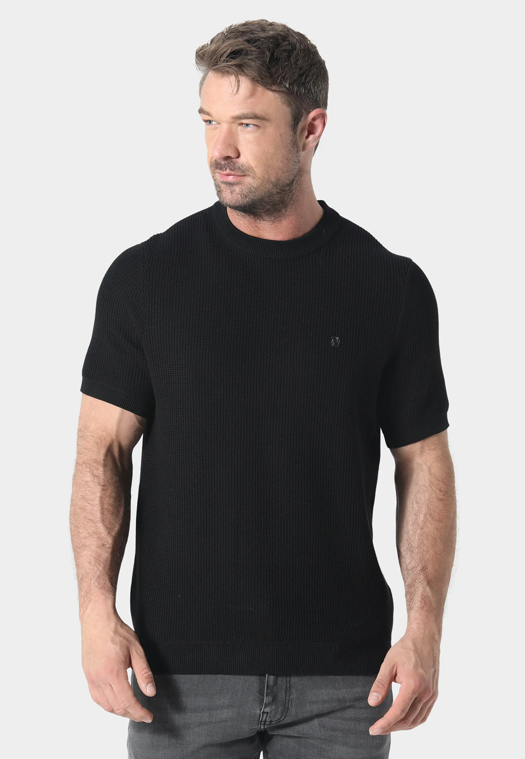 Kingsbury Black Knitted T-Shirt Non Restrictive Silhouette Performance Stretch