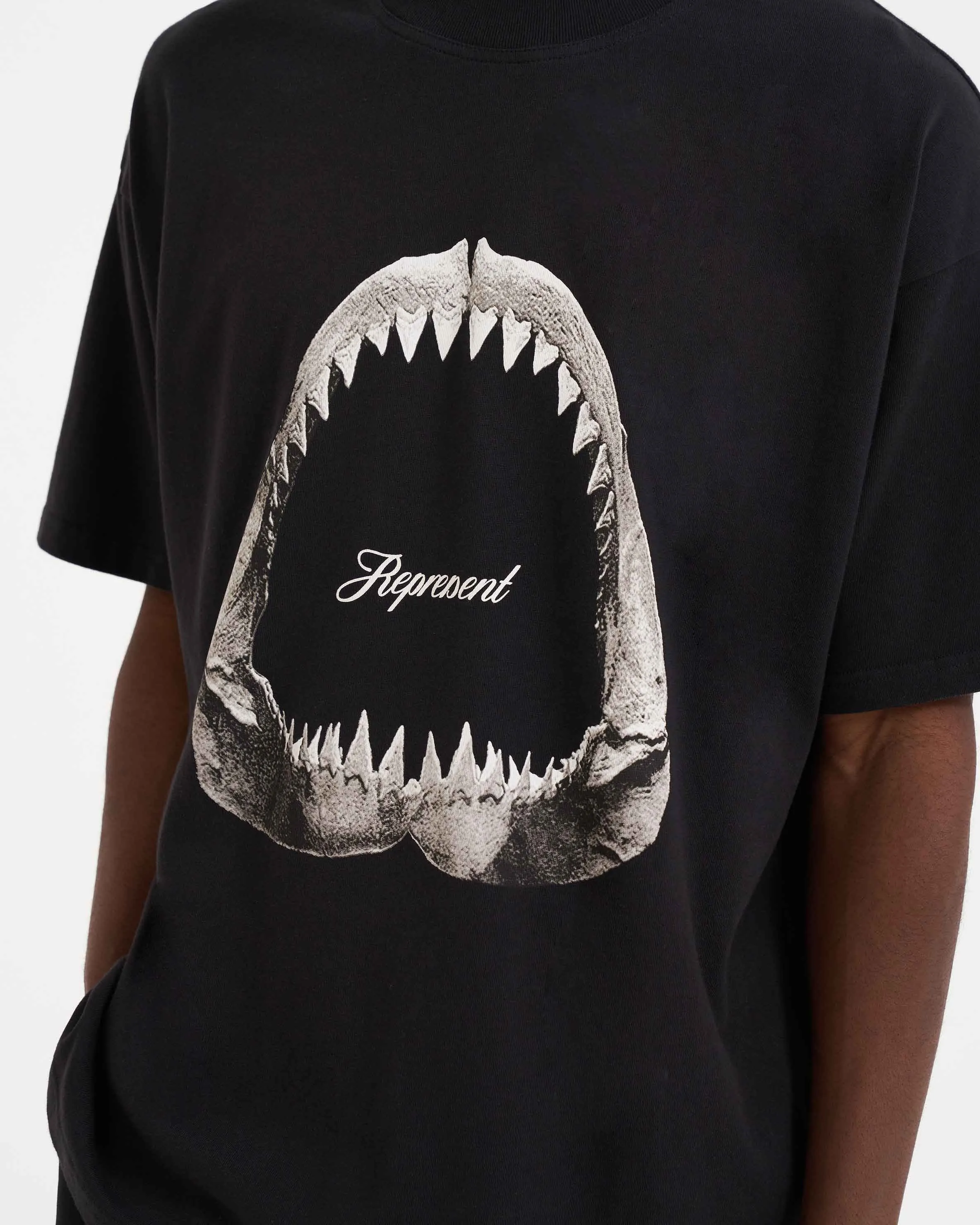 Shark Jaws T-Shirt - Off Black Quick Fit Design