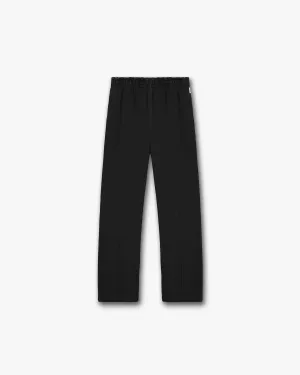SeamlessPocketDesign Adaptable Style Initial Sweatpant - Black