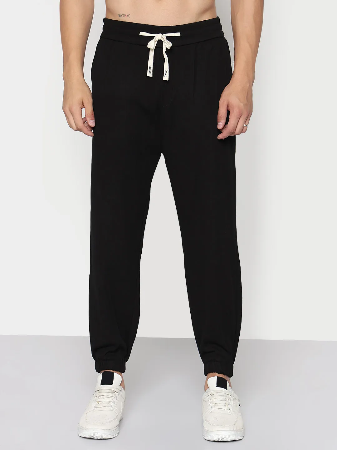 Light Coverage ElasticCuffs Men's Black Relaxed Fit Joggers