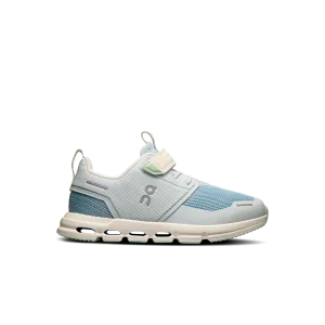 Comfortable Heel Cup On Running Cloud Play Arctic Ivory