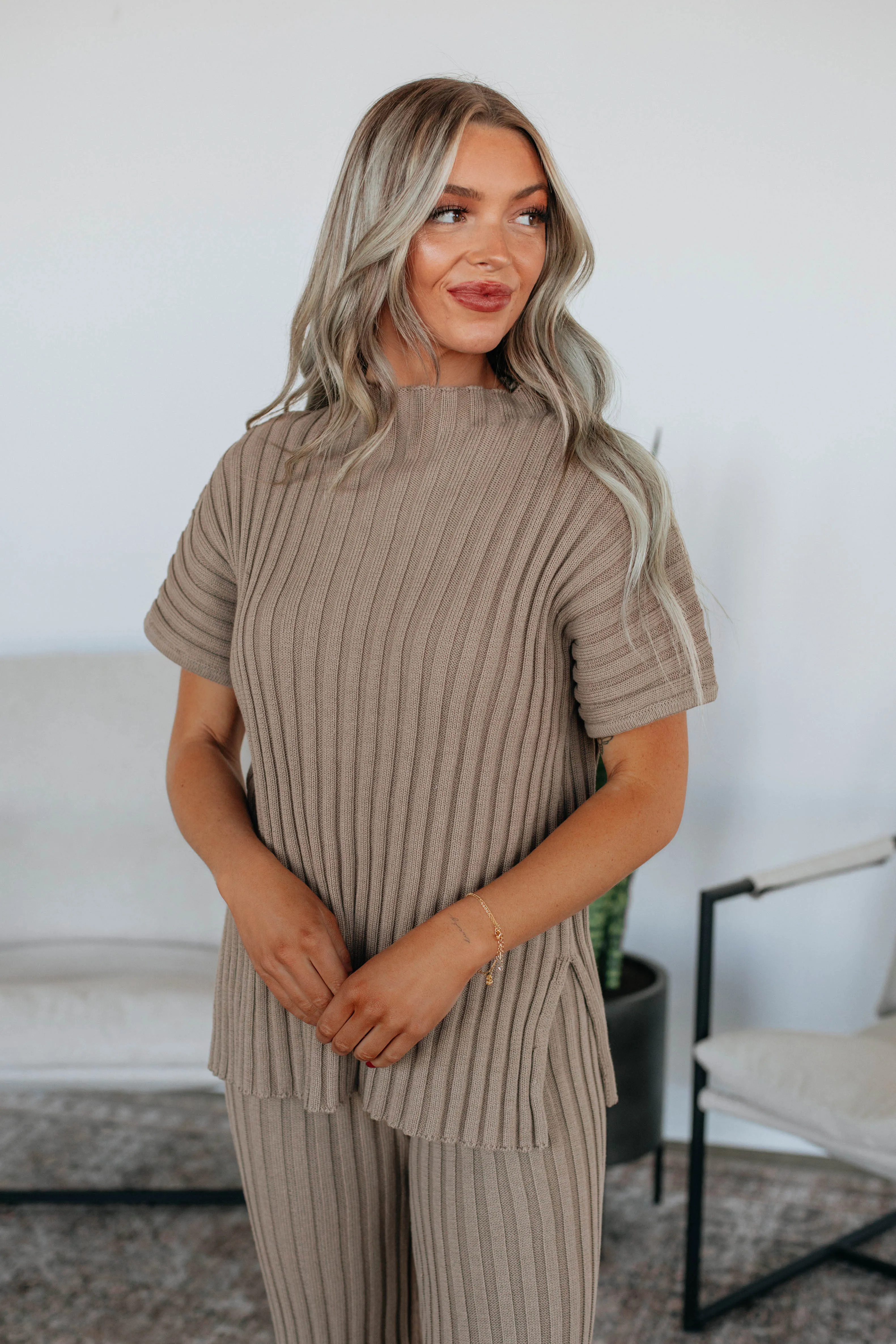 Mataya Sweater Top Relaxed Crew Neck Everyday Comfort