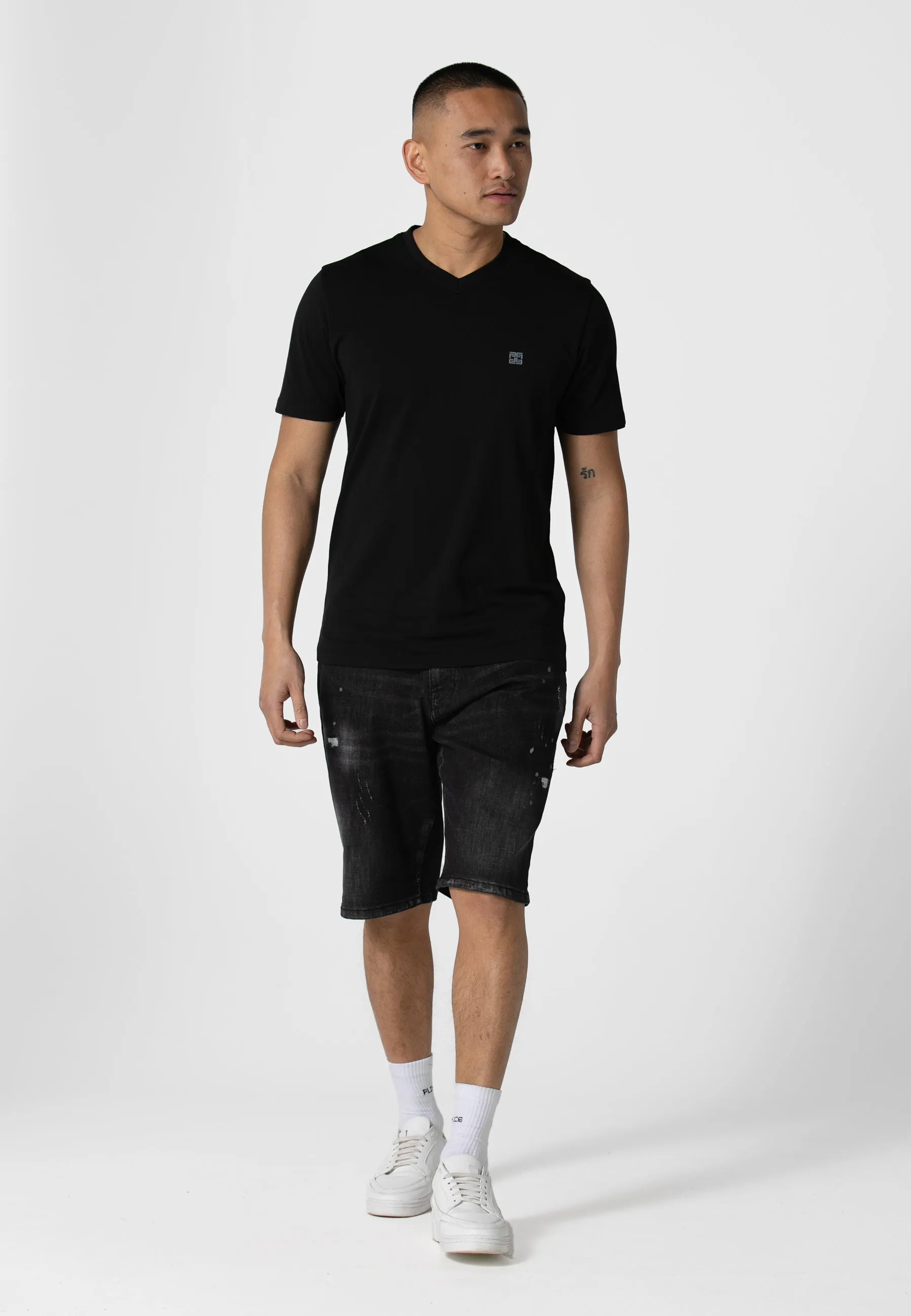 Comfy Wardrobe Timeless Look Wear Maywood Black T-Shirt