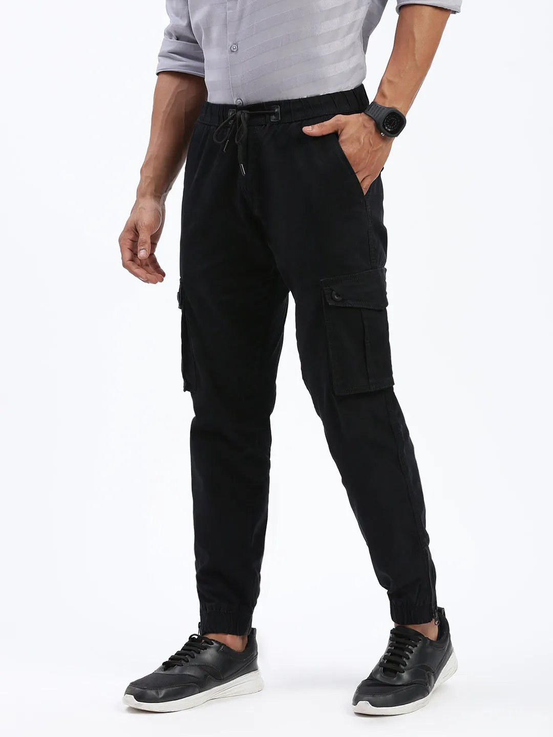 Durable Stitching Men's Black Comfort Slim Fit Low-Rise Cotton Joggers Trousers