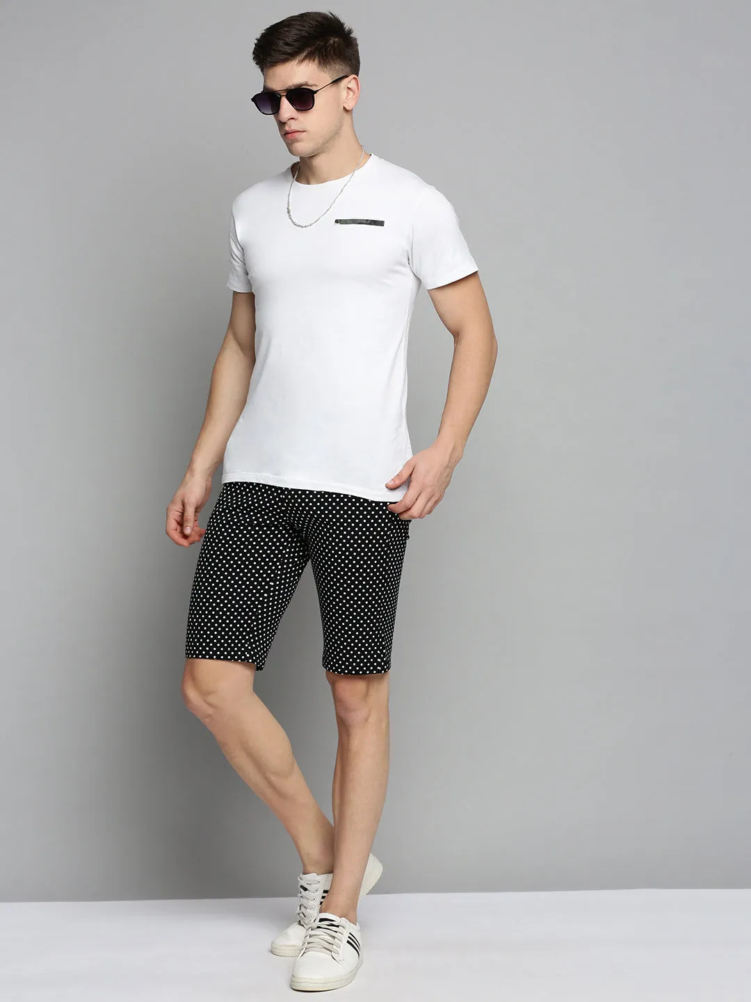 Men's Black Printed Cotton Knee Length Regular Fit Shorts Core Flex