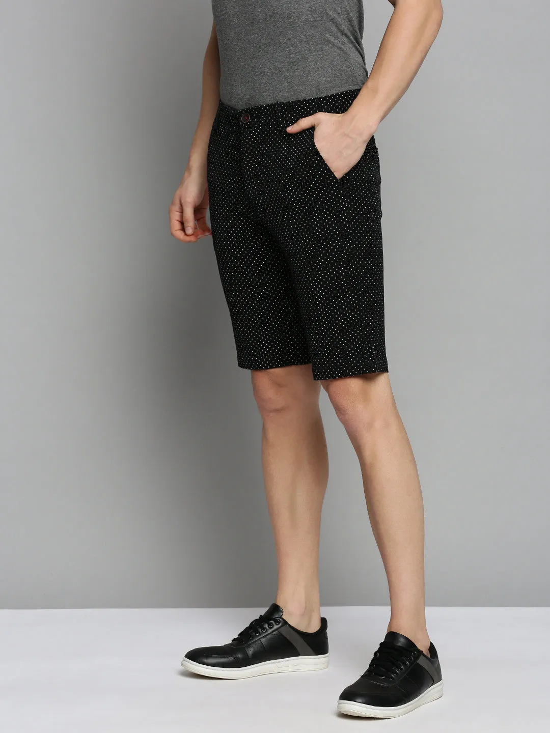 Elastic hem Men's Black Printed Shorts