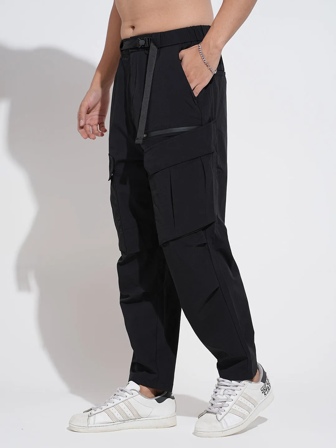 High Waist Chic Appeal Men's Black Relaxed Fit Cargo Trousers