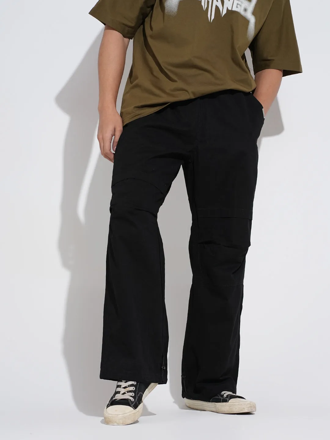 Slimline Fit Men's Black Relaxed Fit Cargo Trousers