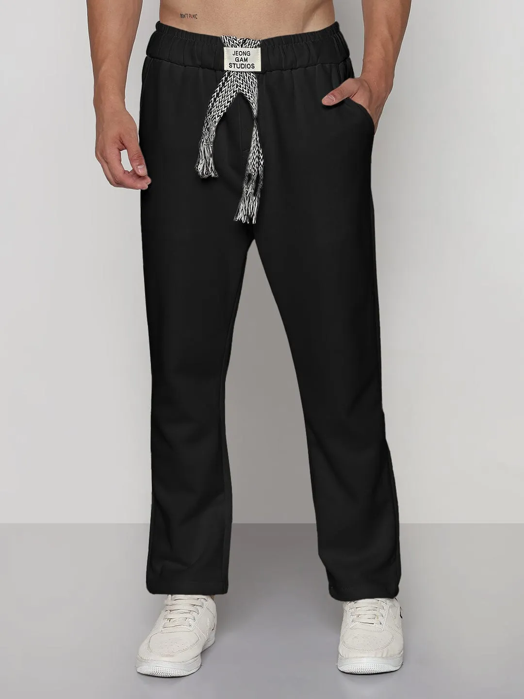 Men's Black Relaxed Fit Trousers snag resistant Dynamic Flex Panels