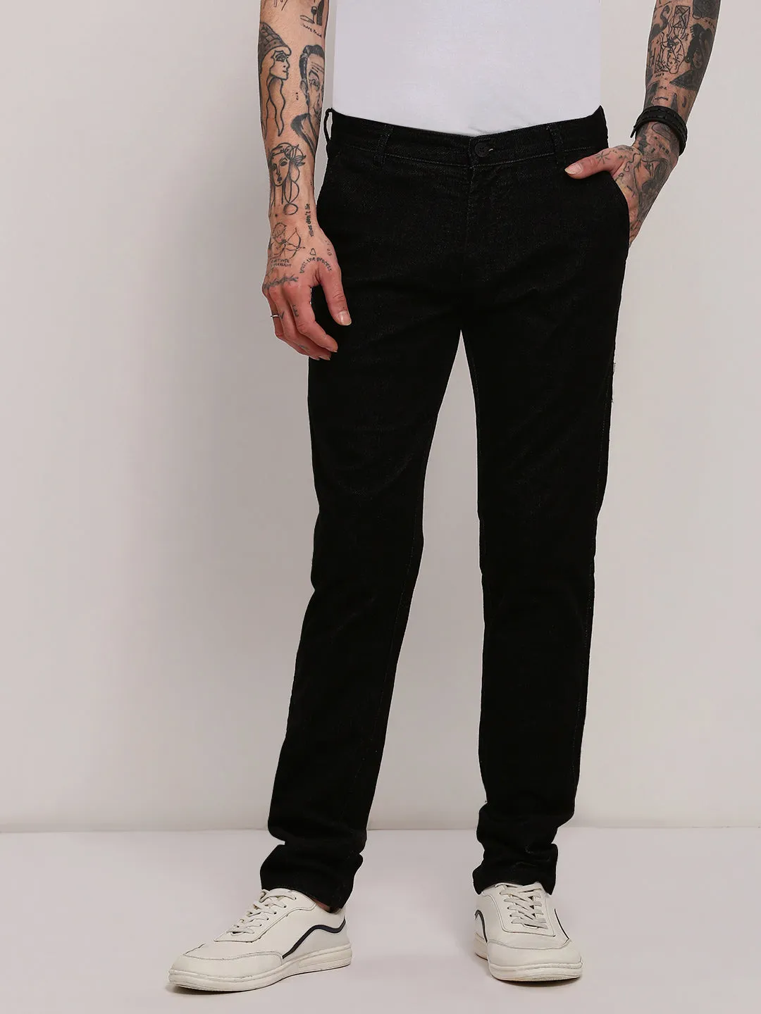 Slim Shape Rugged Comfort Men's Black Slim Fit Low-Rise Trousers
